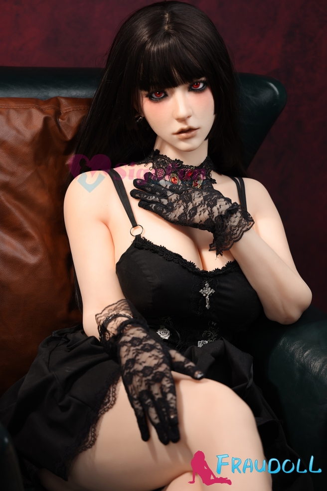 Realistische Yuri sexdoll real 164cm