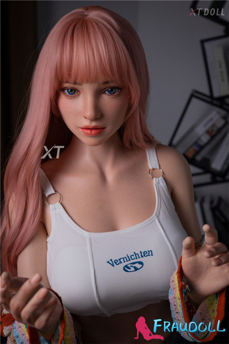 XT Dolls Silikonsexpuppen 165cm